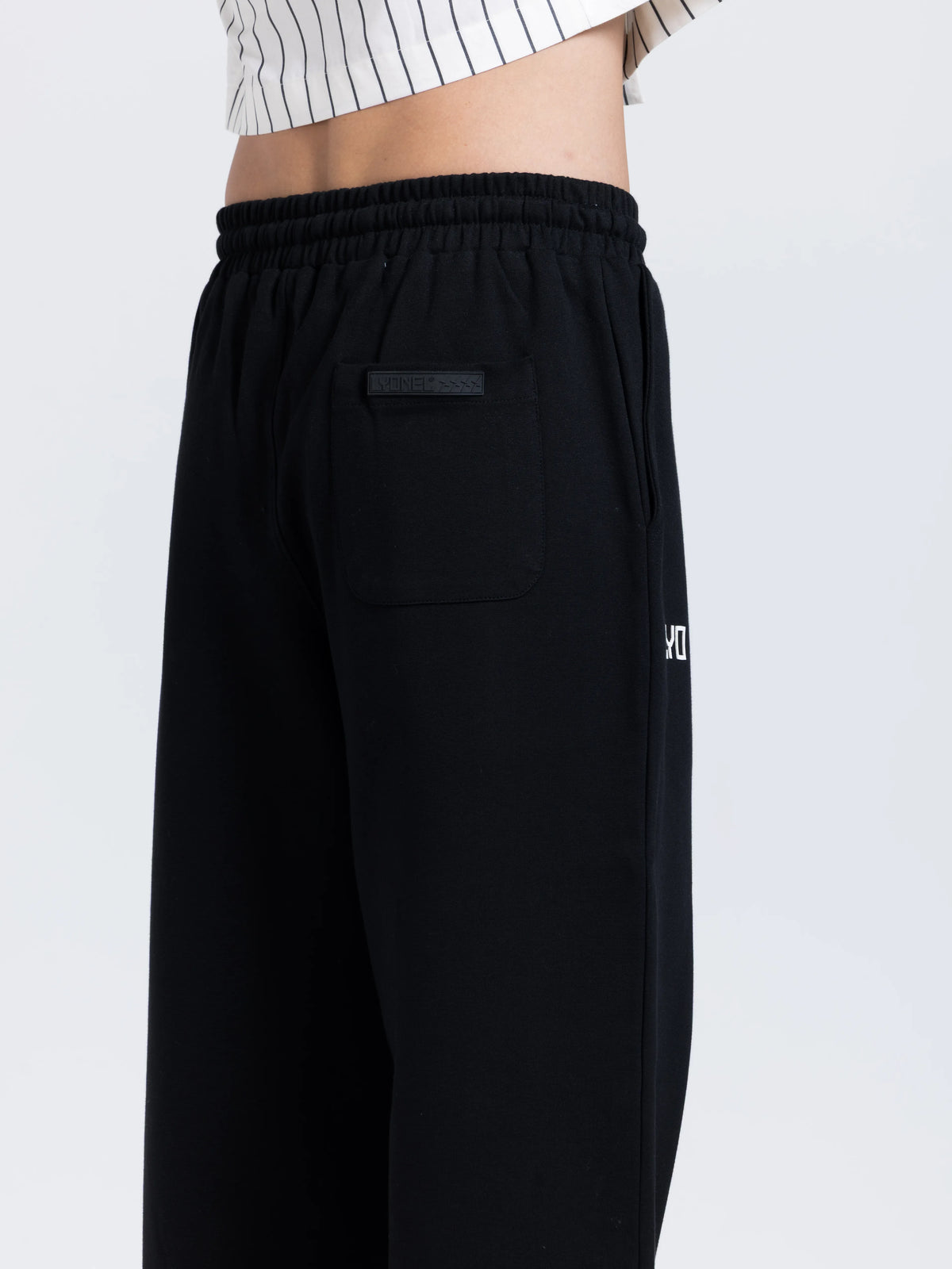 Wide Leg Sweatpant