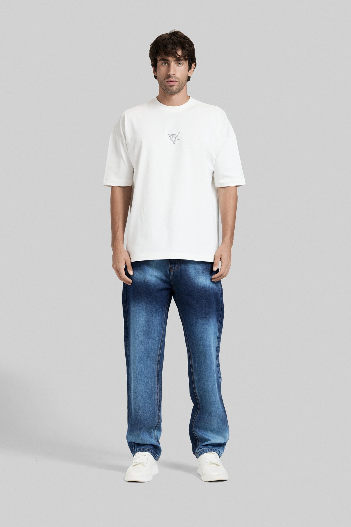 Straight Jeans