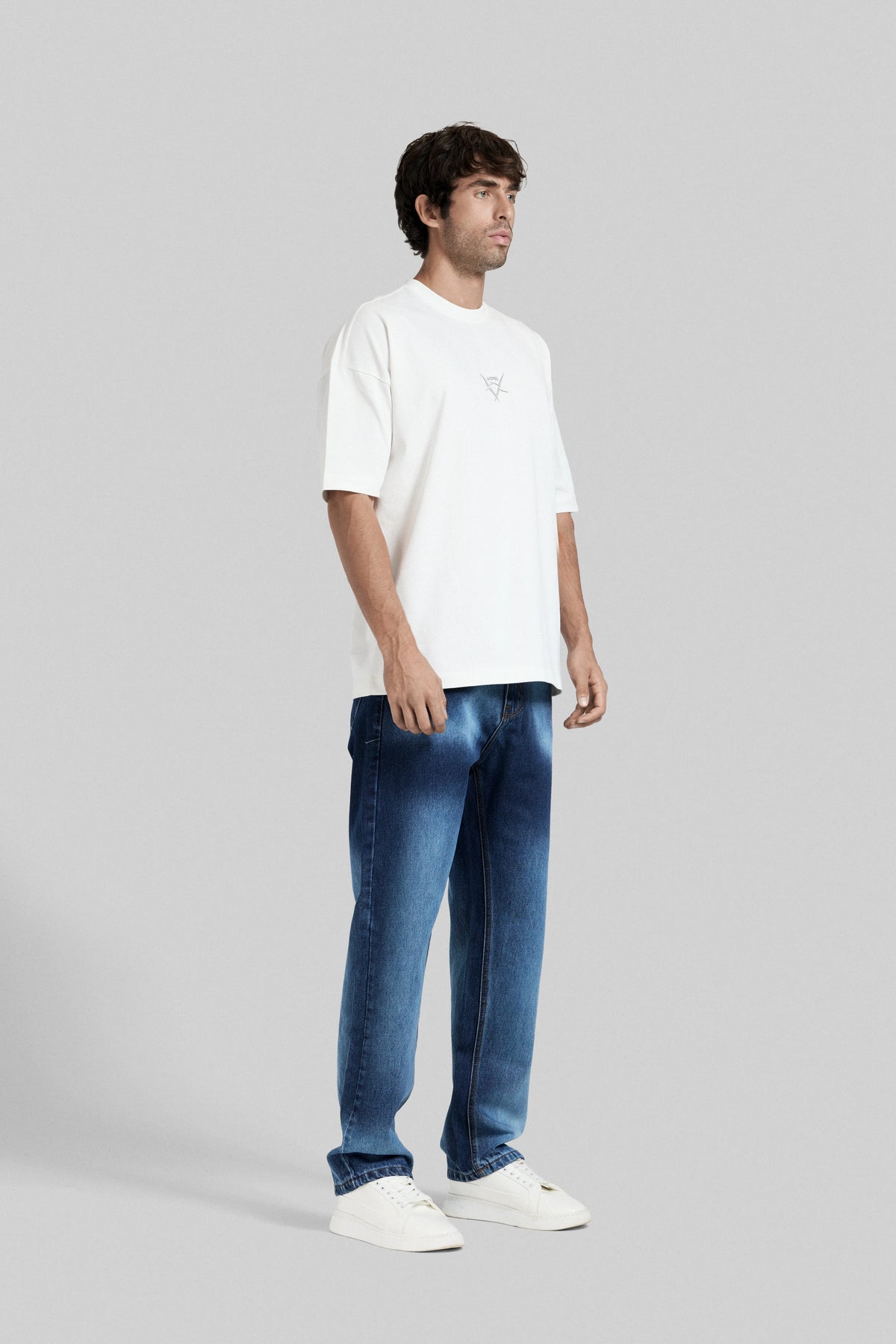 Straight Jeans