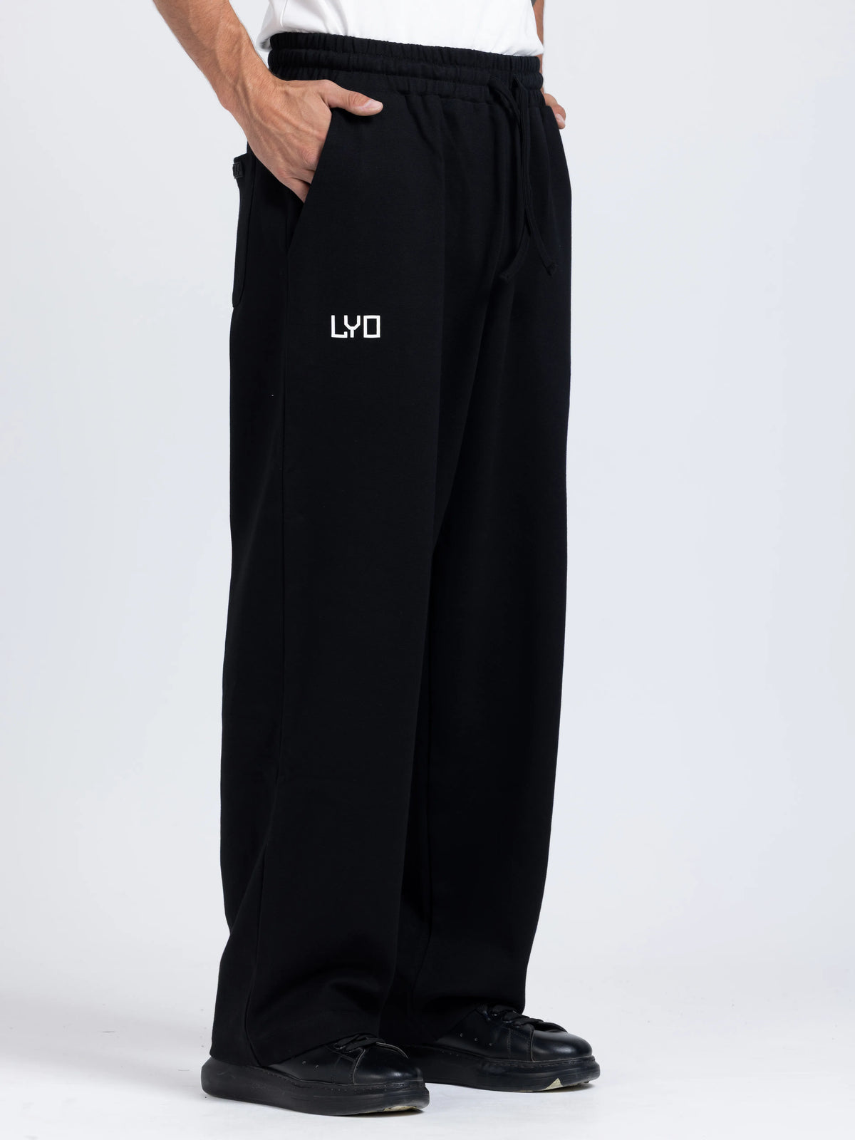 Wide Leg Sweatpant