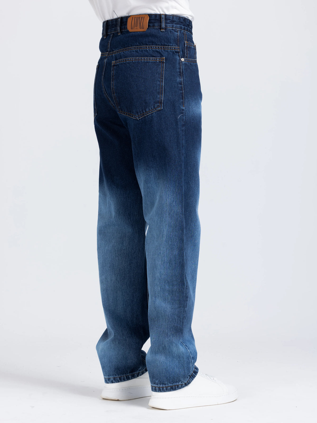 Straight Jeans